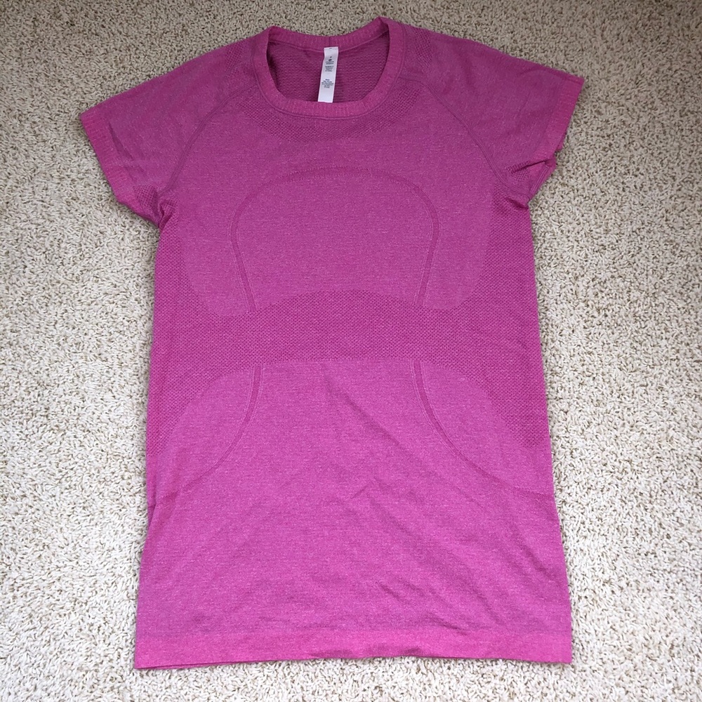 NWOT Lululemon Swiftly Tech Short Sleeve